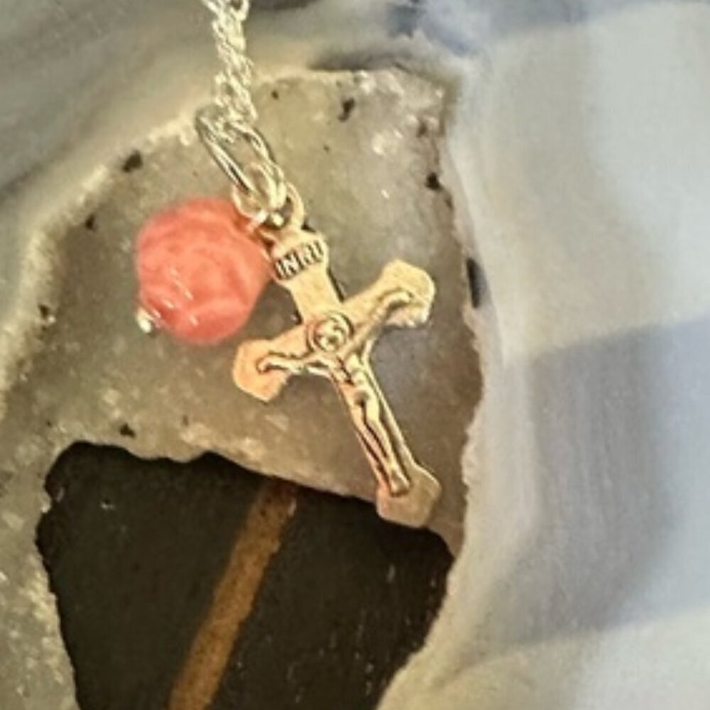Alquimia Silver and Pink coral Cross Necklace